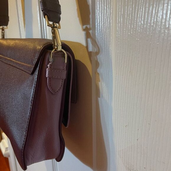 Kate Spade Carmel Court Kaela leather purple & lavender shoulder/ crossbody bag - Picture 4 of 16